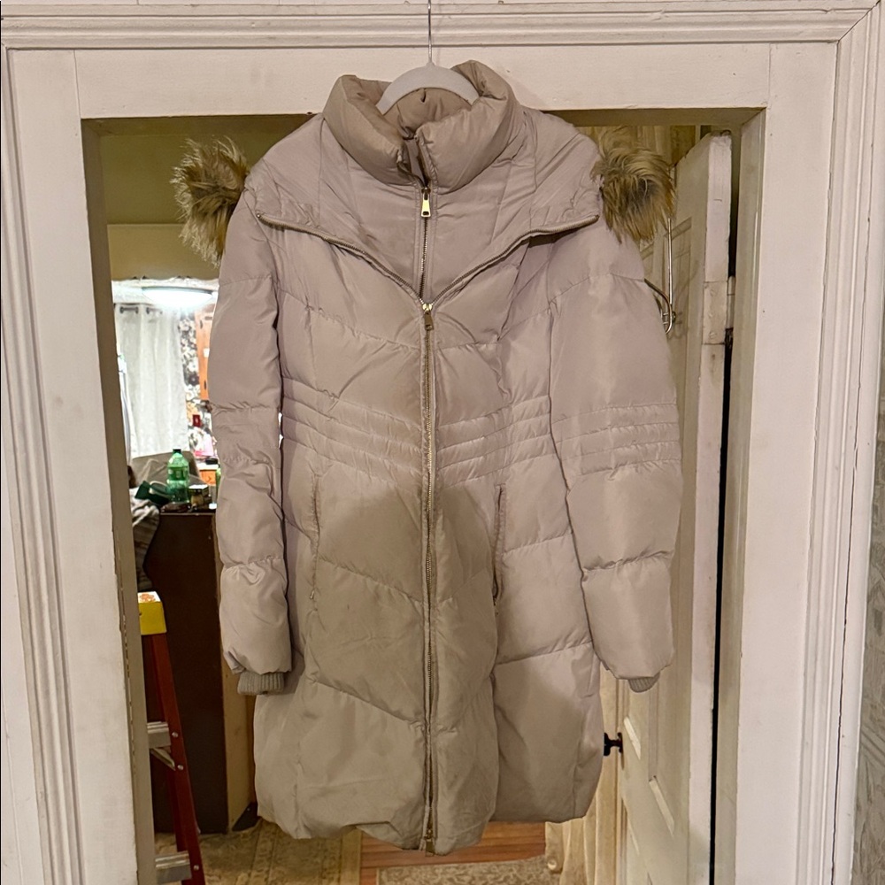 Jones New York Light Beige Puffer Jacket with Fur Hood
